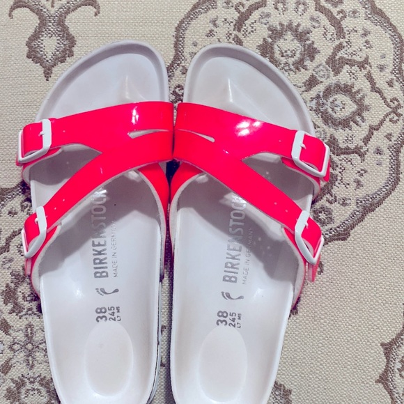 Birkenstock sandals size 38 (7) - Picture 1 of 3
